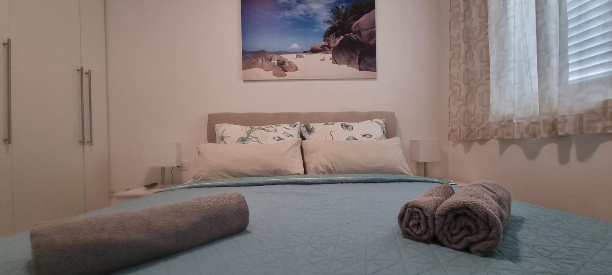 Deluxe Novalja Apartment Ngoại thất bức ảnh